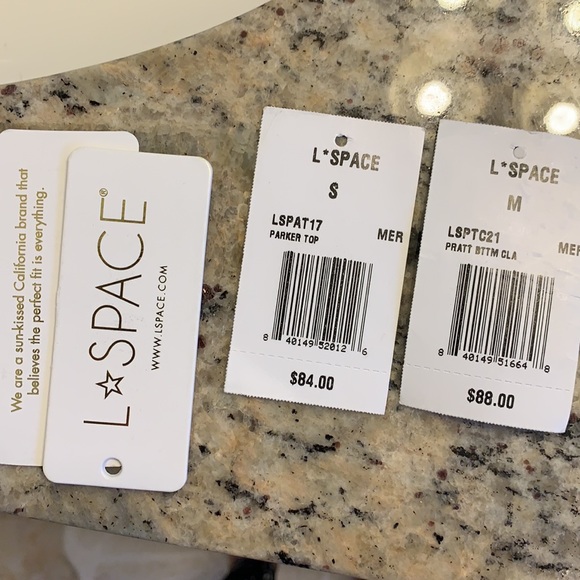 L Space Parker Top + Pratt Bottom - Picture 11 of 12